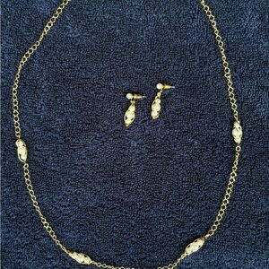 Avon Vintage 1980 caged faux pearl necklace and earrings set